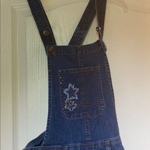 Star patched overalls